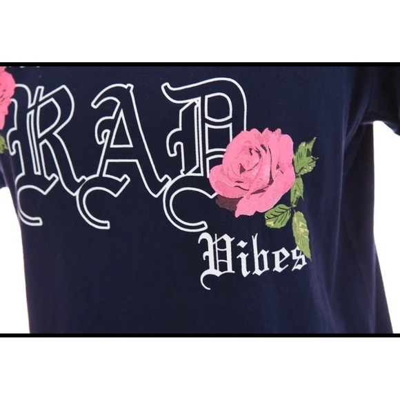 Forever 21 "Have Rad Vibes" Good Navy Blue Graphic T-Shirt Rose Boho Womens Sz M - Picture 4 of 8